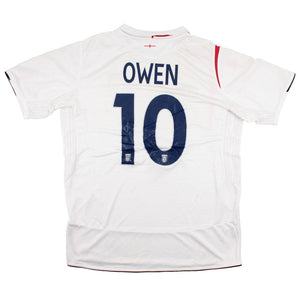 England 2005-07 Home (L) Owen #10 (Good)_0