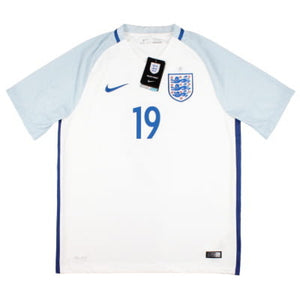 England 2016-18 Home (L) Barkley #19 (Excellent)_1