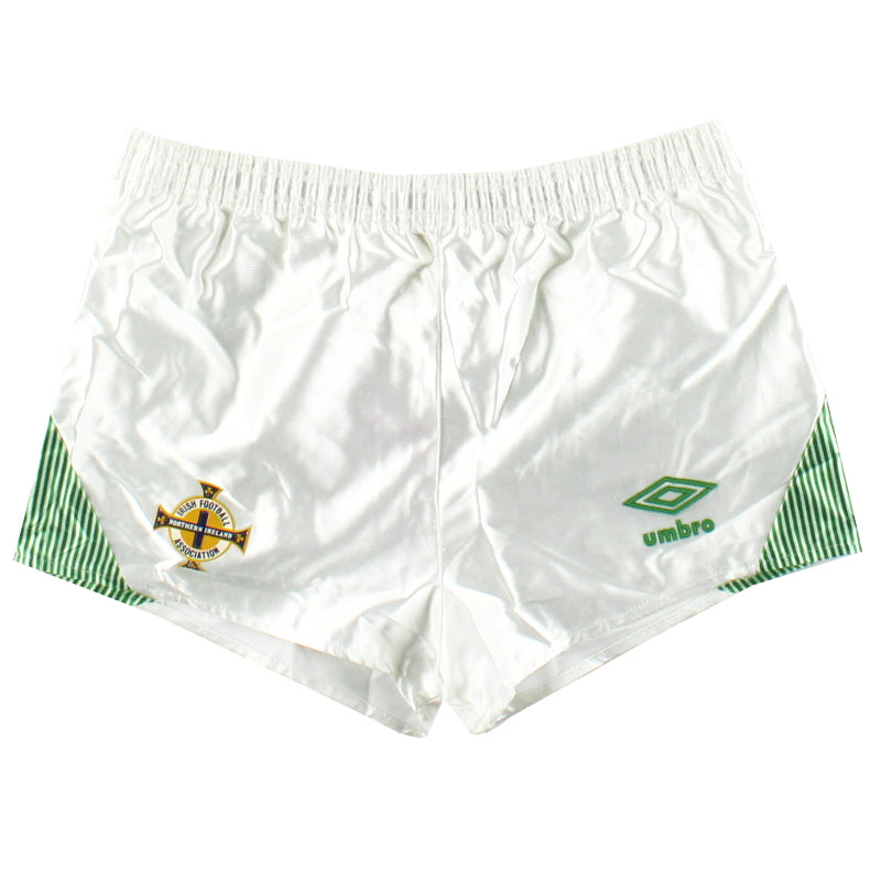 Pantalones cortos de local Umbro de Irlanda del Norte 1990-92 Talla XS