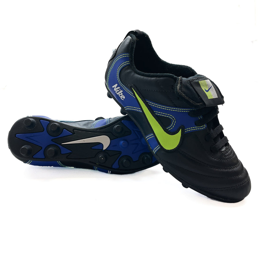 Botas de fútbol Nike Tiempo Jr Eleven de los 90 (5.5)