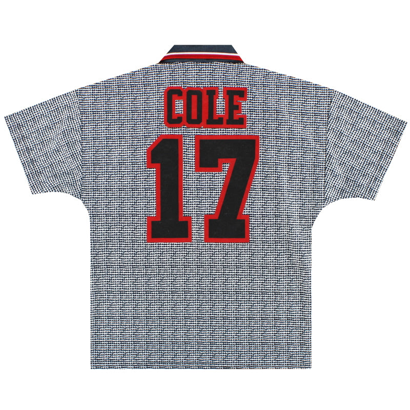 Camiseta de visitante Umbro del Manchester United 1995-96 Cole #17 L.Niños
