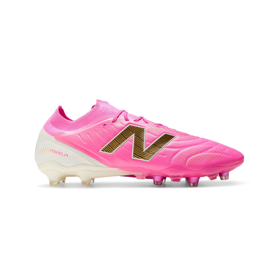 Botas de Fútbol New Balance Tekela V5 Elite Low FG - Rosa Heat/Oro Metálico/Rosa Satén