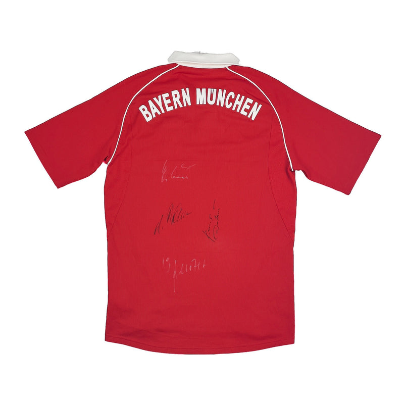 2005/06 Bayern Munich *Signed* Home Shirt (S) Adidas