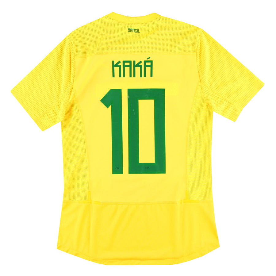Camiseta de Local Nike de Jugador de Brasil 2011 Kaka #10 L