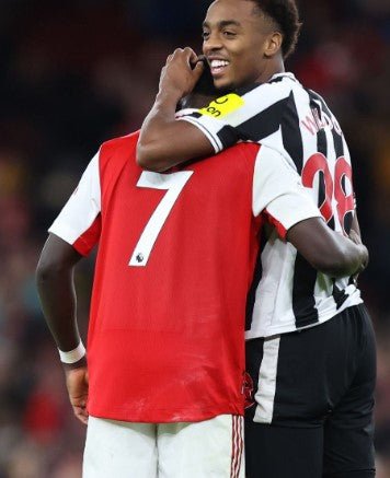 2022/23 Arsenal Saka #7 *Match Worn* Home Shirt (M) Adidas