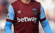 2023/24 West Ham Bowen #20 Camiseta de local *usada en partido* (M) Umbro