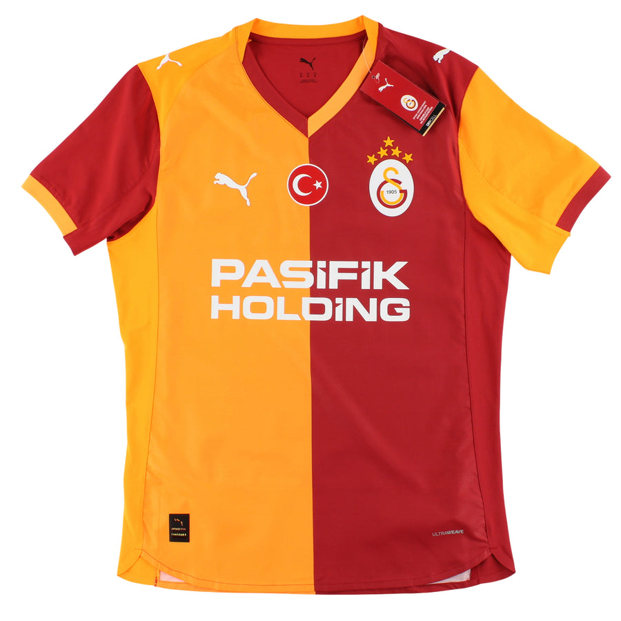 2025-26 Galatasaray Puma Authentic Home Shirt *w/tags* L