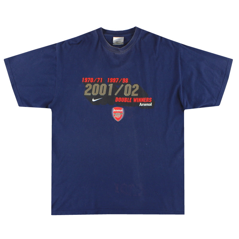 Camiseta gráfica de los "Double Winners" del Arsenal Nike de la temporada 2001-02, talla L.
