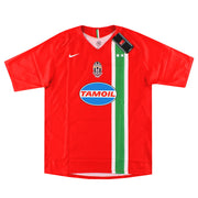 Camiseta de visitante Nike de la Juventus 2005-06 *con etiquetas* L