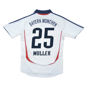 Bayern Munich 2006-08 Away Shirt (S) (Excellent) (Muller 25)_1