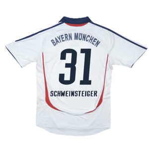 Bayern Munich 2006-08 Away Shirt (S) (Excellent) (Schweinsteiger 31)_1