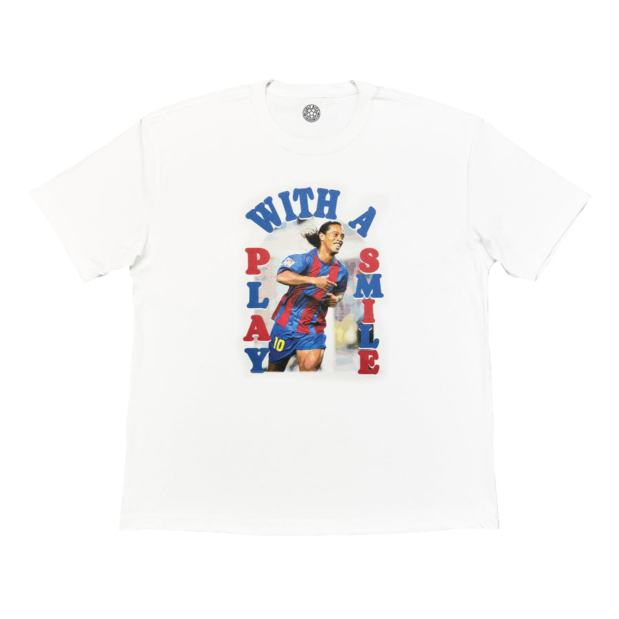 Play With A Smile Barcelona Ronaldinho Camiseta Bootleg