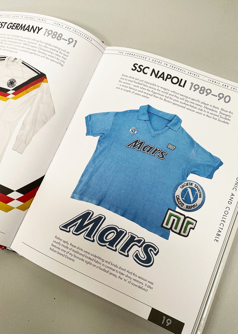 The Football Shirts Book: The Connoisseur'S Guide